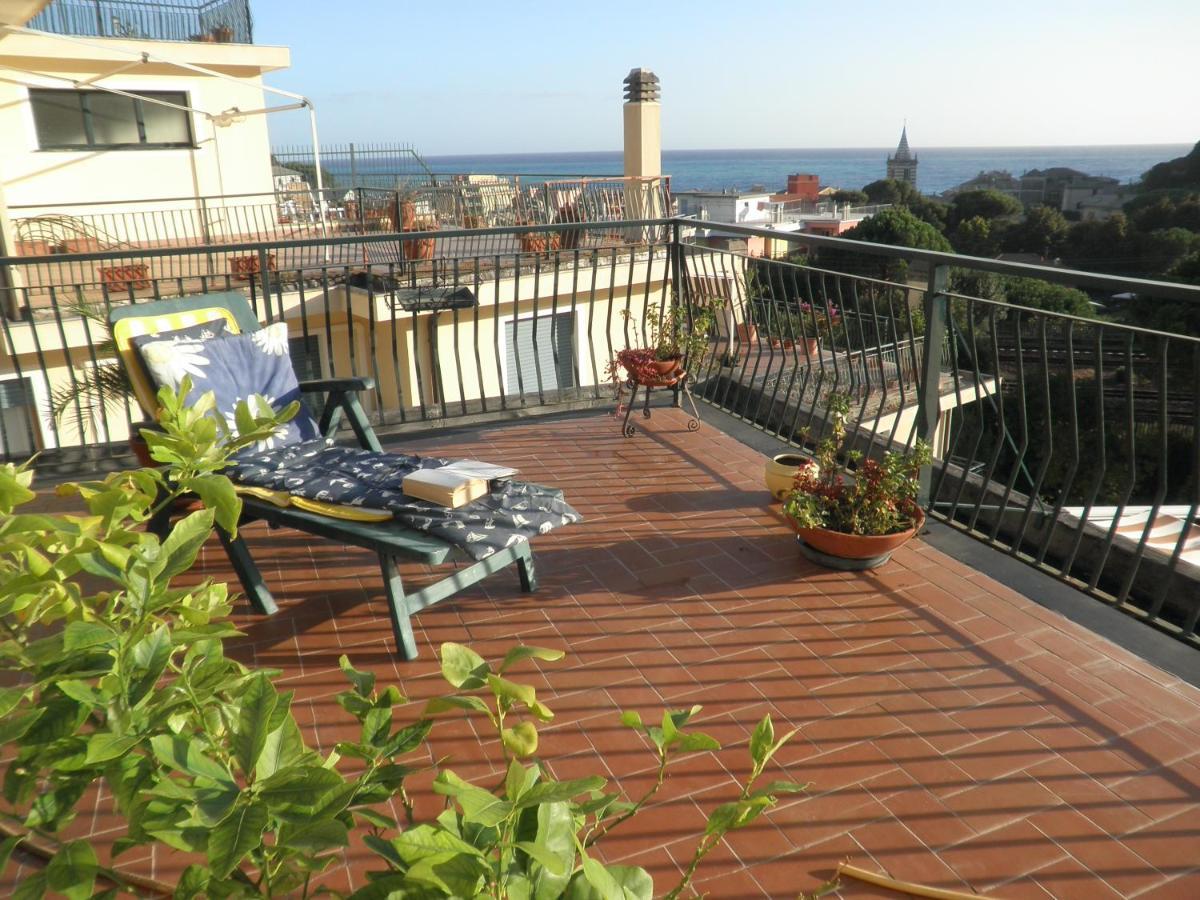 Piccolo Attico Sul Mare Moneglia Exterior foto